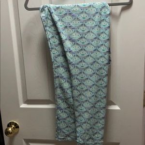 3/$25 LuLaRoe Toy Story Aliens TC
